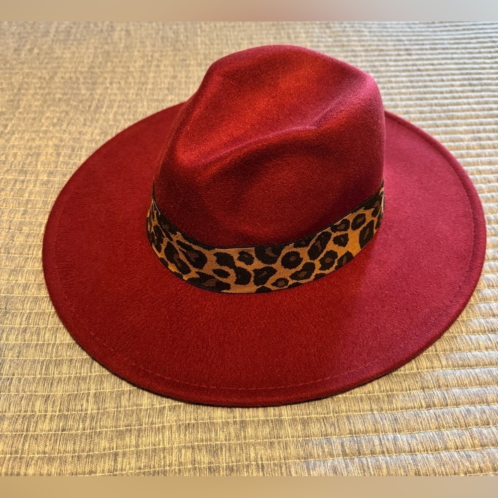 Cog New York Chic Burgundy Fedora with Leopard Accent